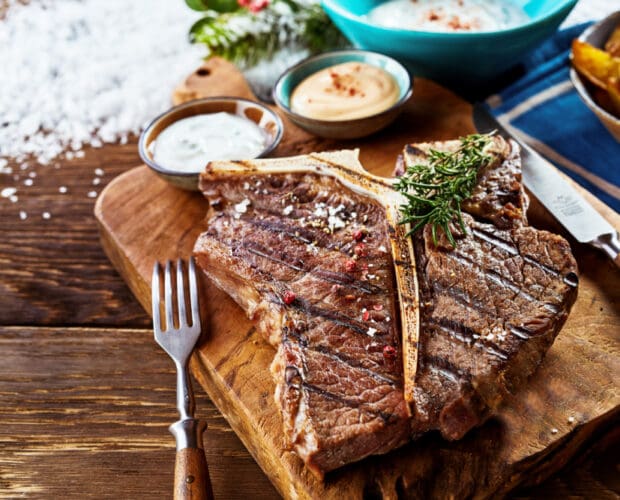 How To Cook The Perfect T-Bone Steak On The Grill Or Stove